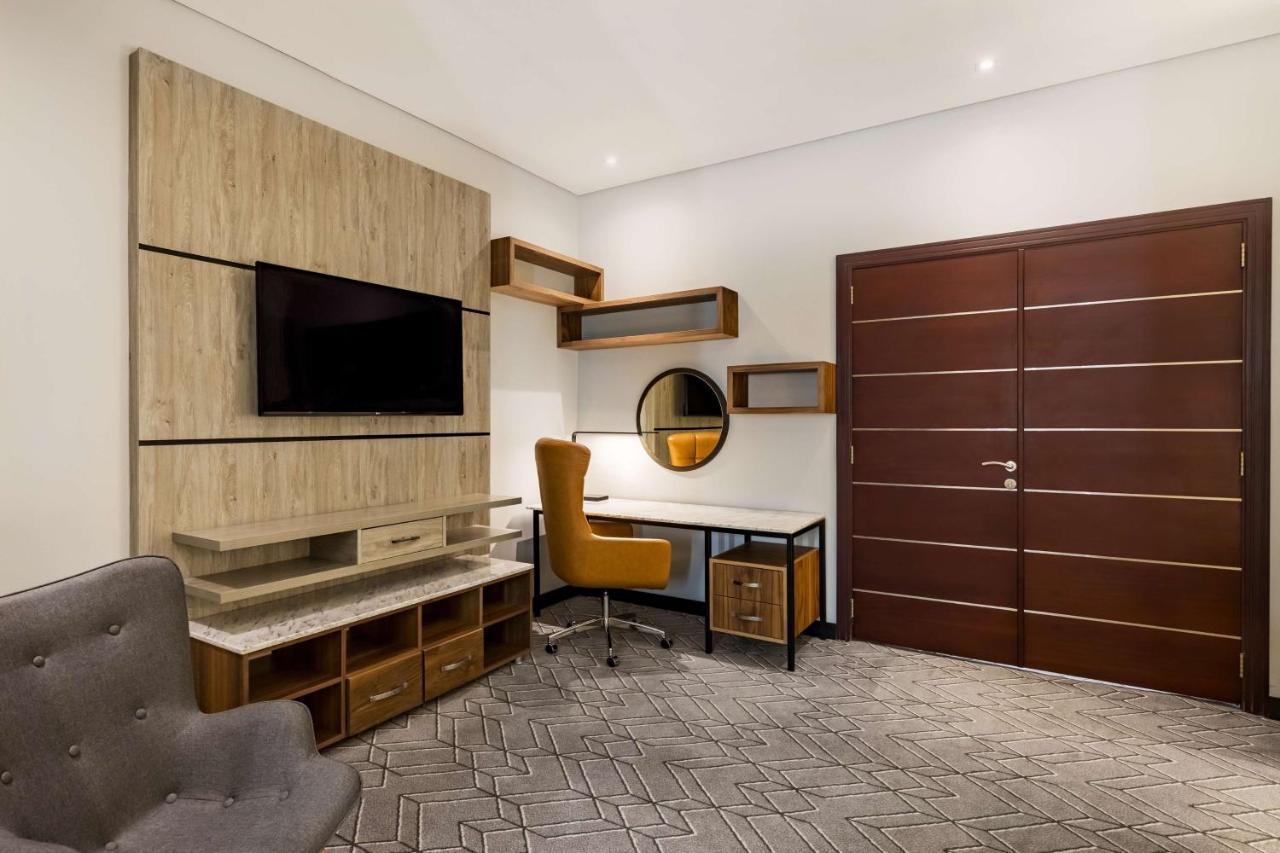 Radisson Lagos Ikeja Bagian luar foto