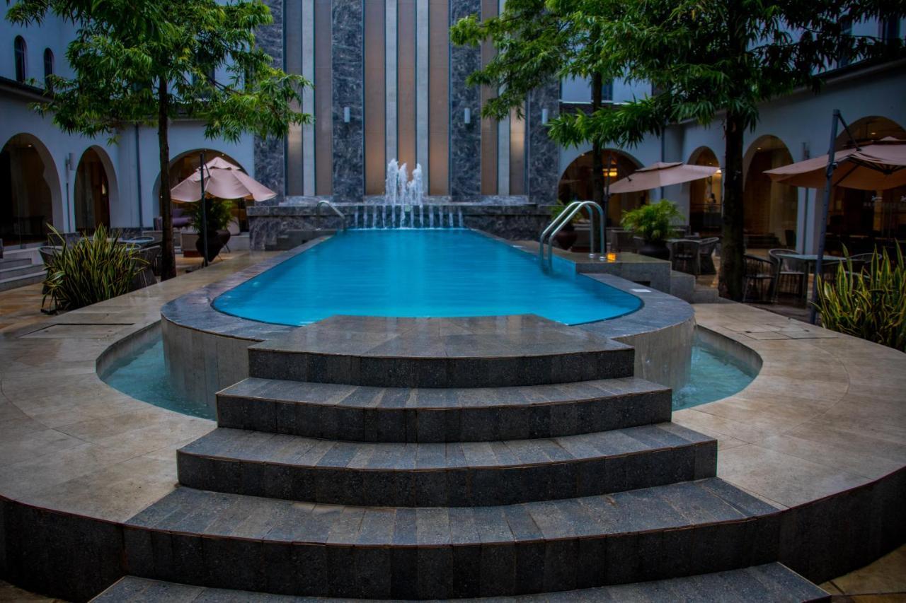 Radisson Lagos Ikeja Bagian luar foto